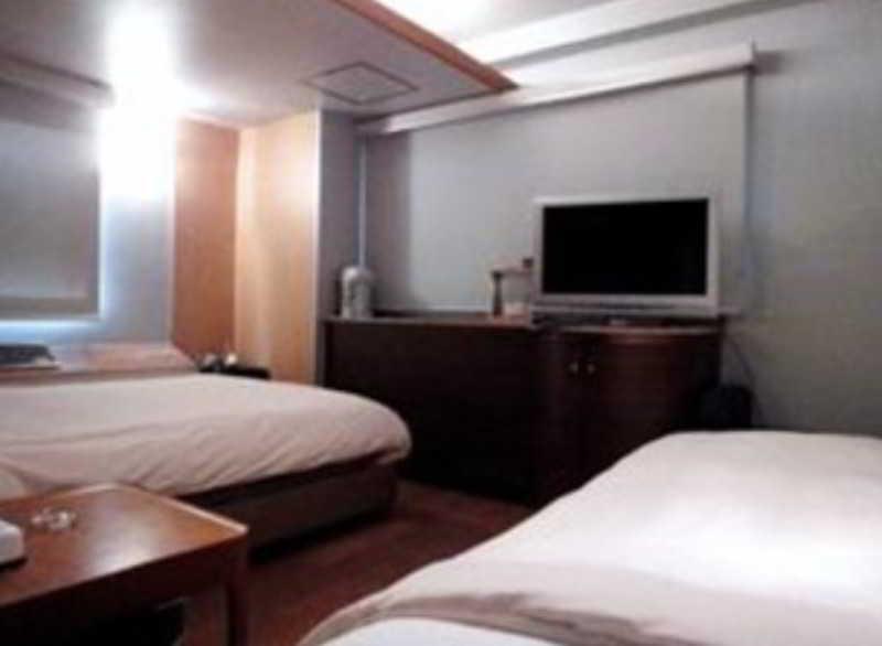 Shinjuku City Hotel N.U.T.S Tokio Buitenkant foto