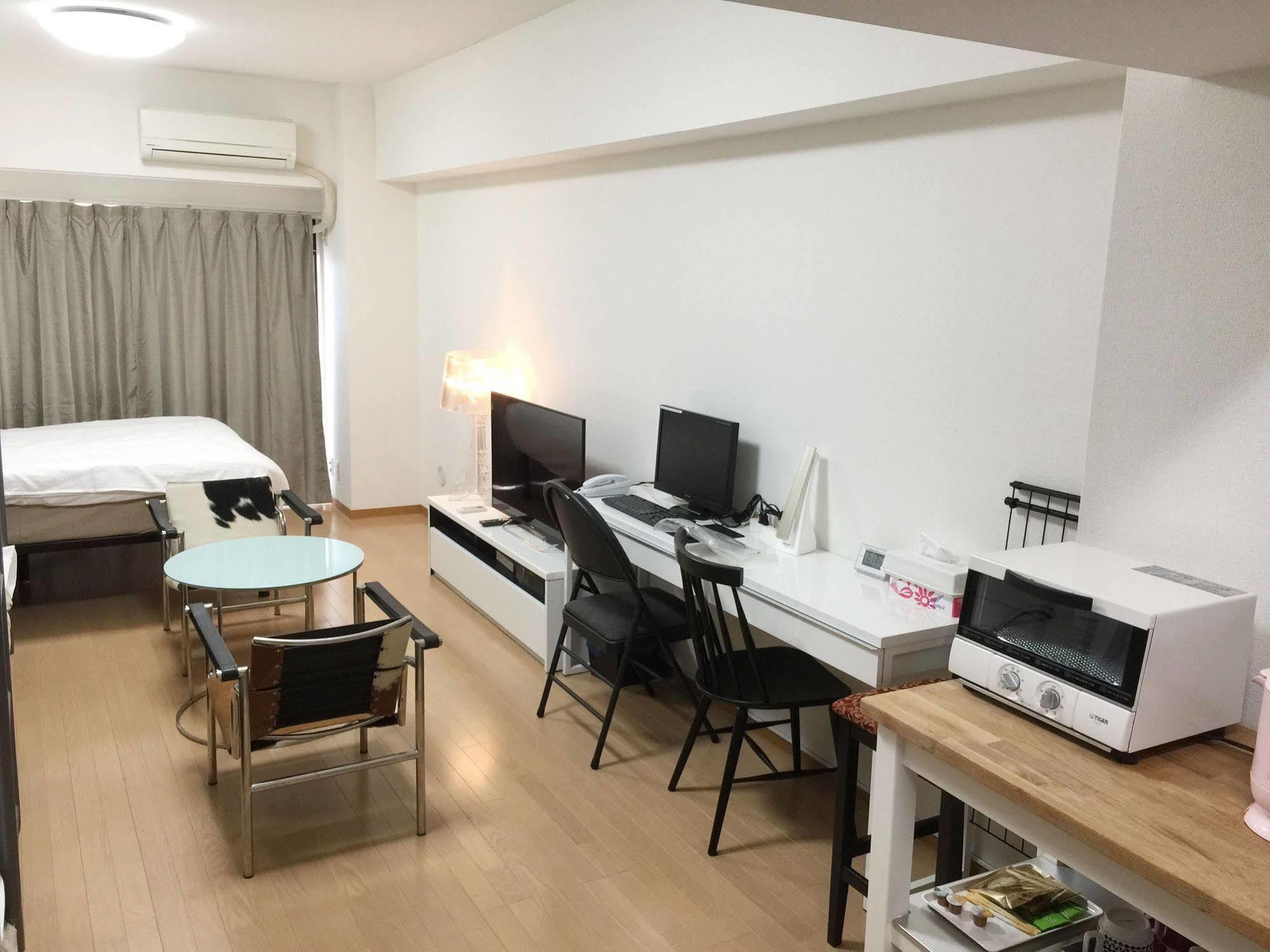 Shinjuku City Hotel N.U.T.S Tokio Buitenkant foto
