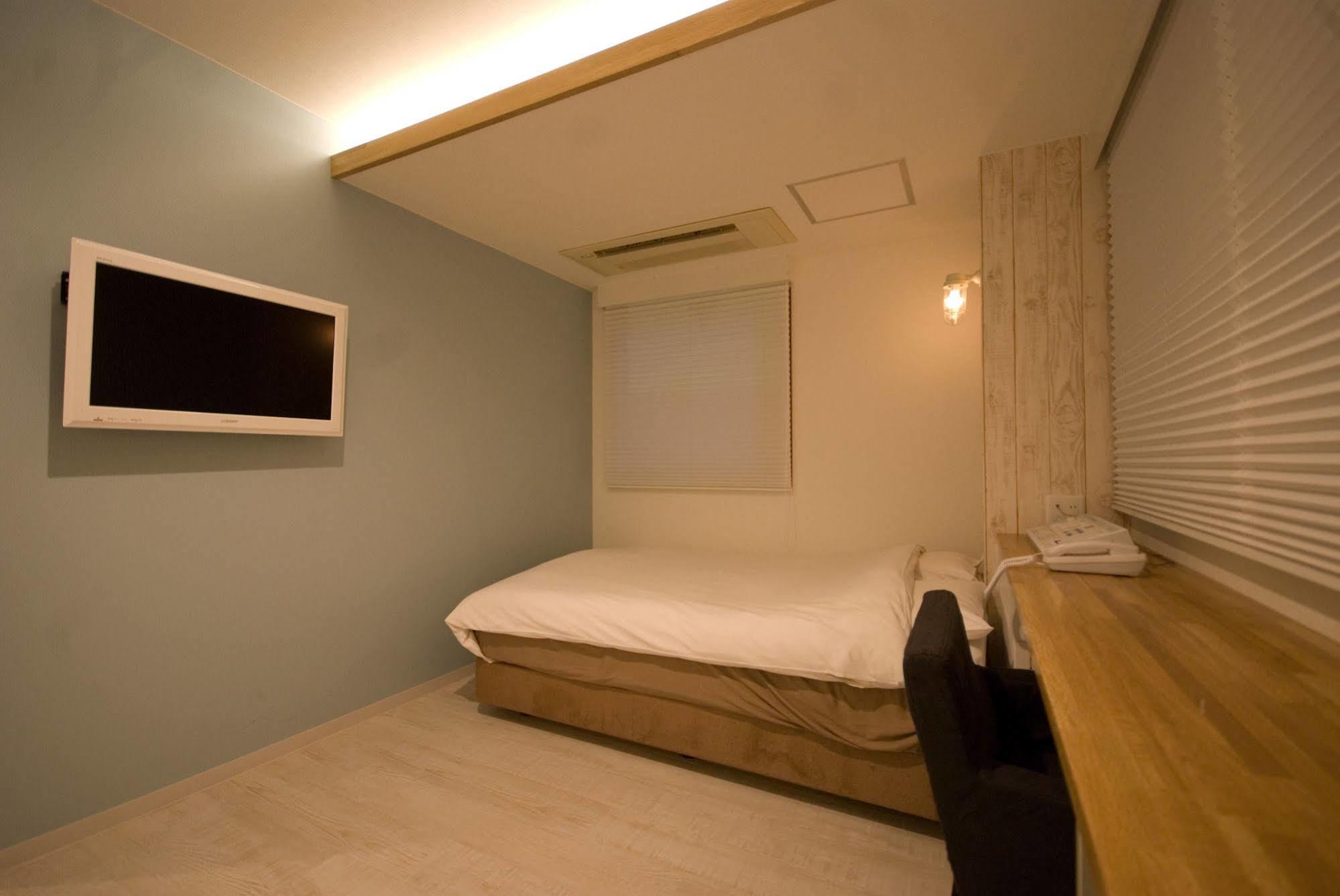 Shinjuku City Hotel N.U.T.S Tokio Buitenkant foto
